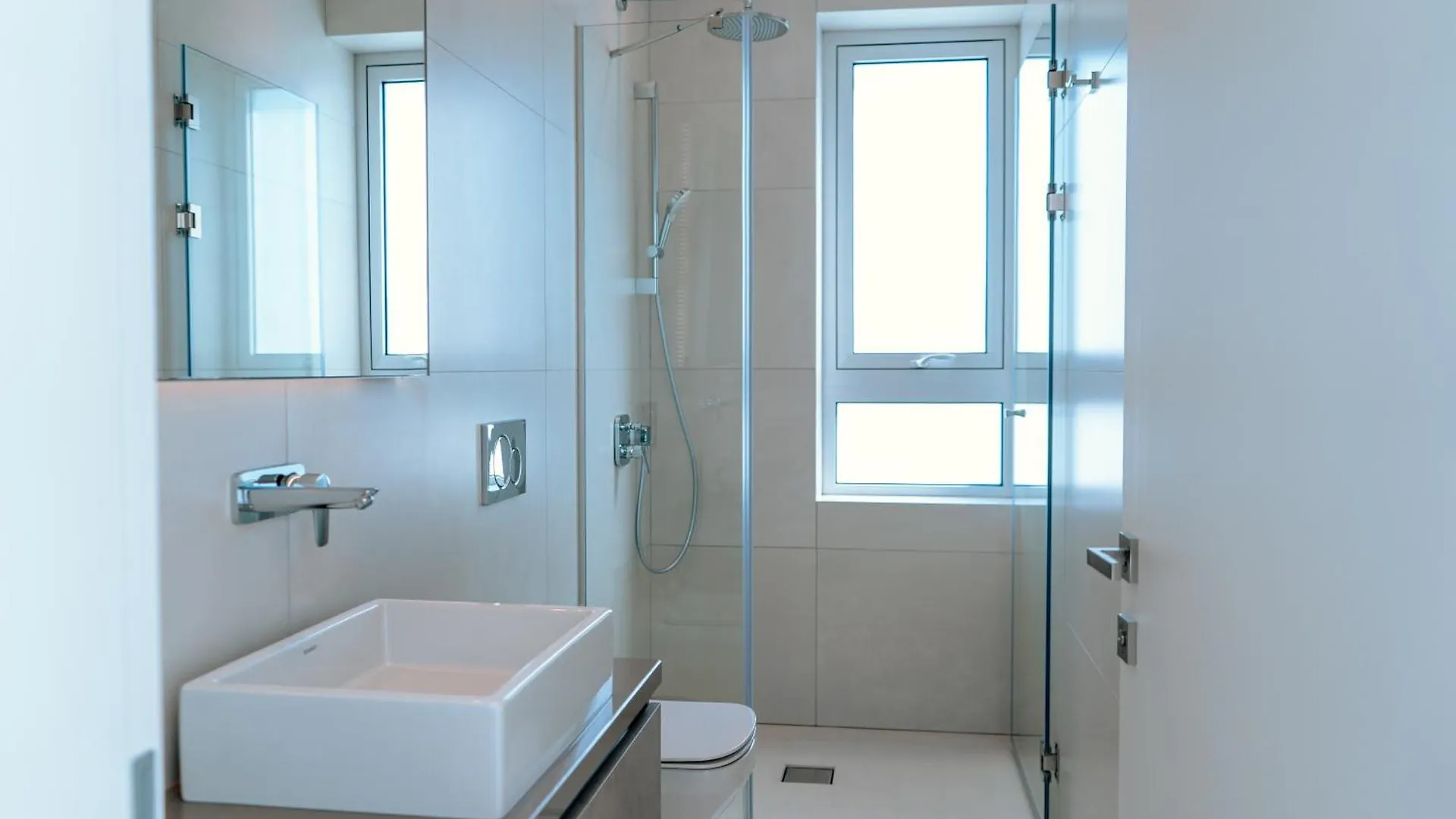 Vivo Mare Beachfornt Villas - Azure Ayia Napa