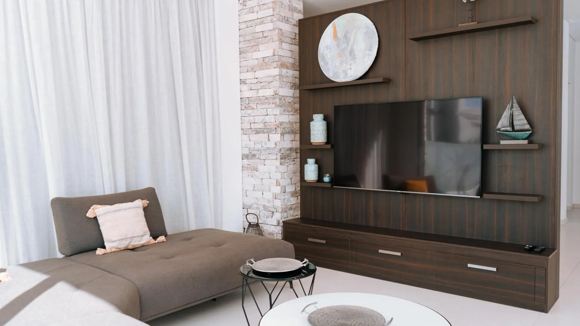 Vivo Mare Beachfornt Villas - Azure Ayia Napa 0*,