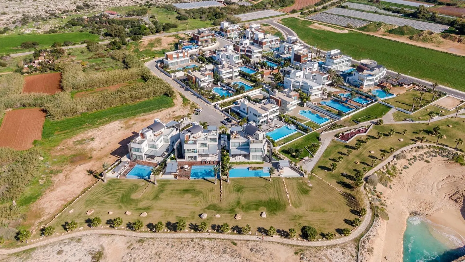 Vivo Mare Beachfornt Villas - Azure Ayia Napa